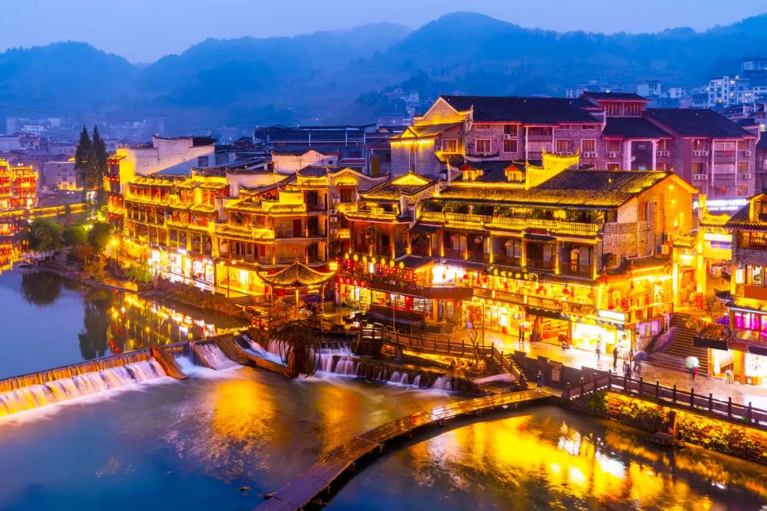 湖南卫视主持人精彩开场秀